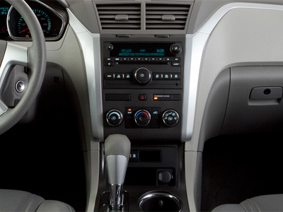 2010 Chevrolet Traverse LT w/2LT