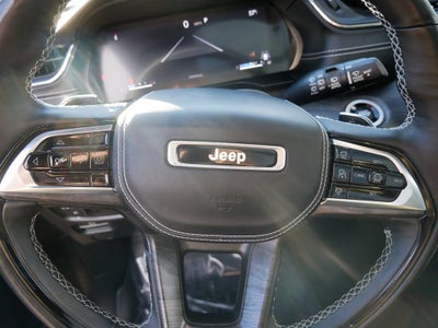 2022 Jeep Grand Cherokee Overland