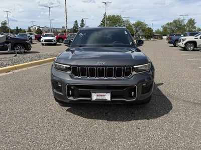 2022 Jeep Grand Cherokee Overland