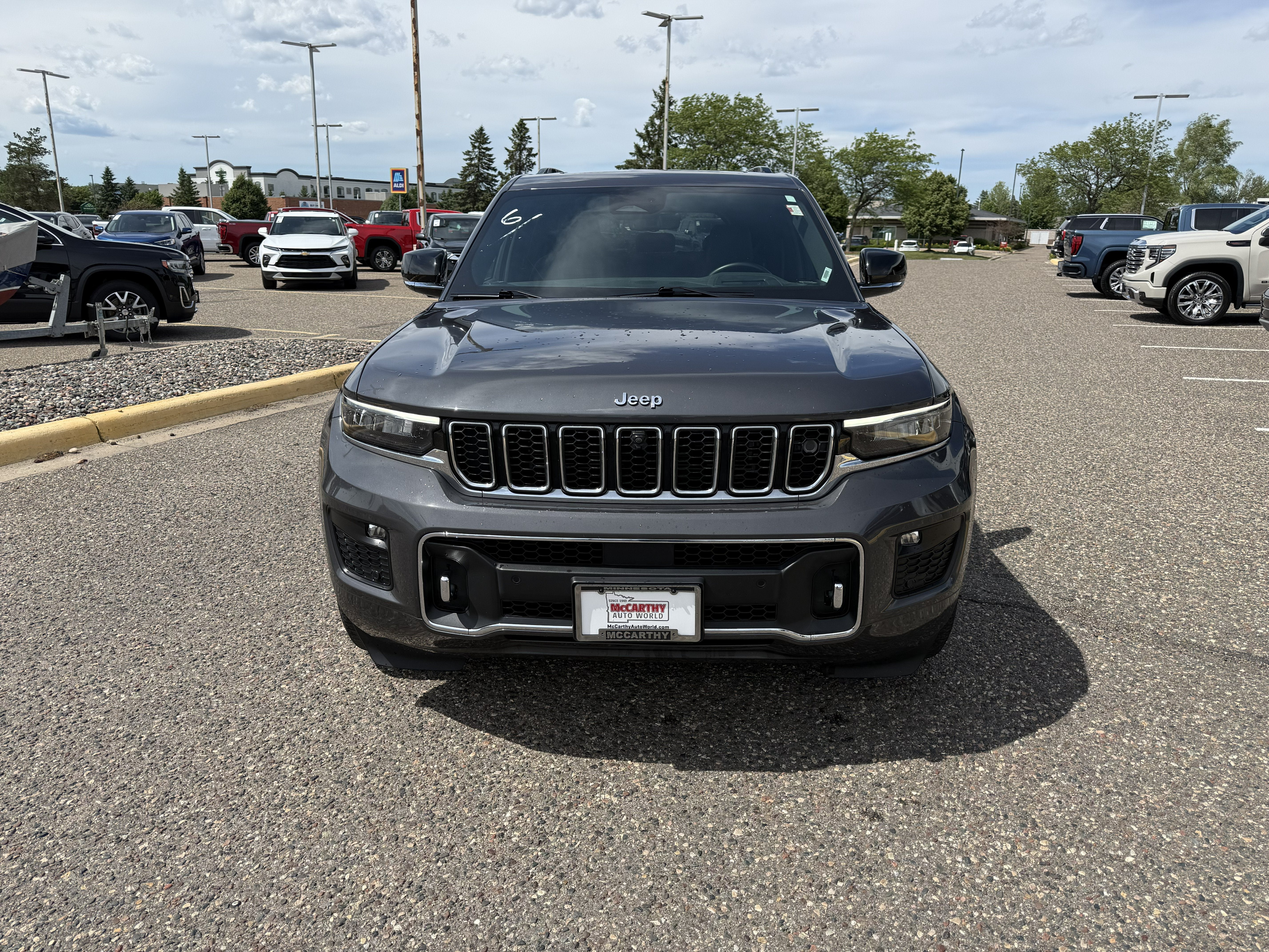 2022 Jeep Grand Cherokee Overland