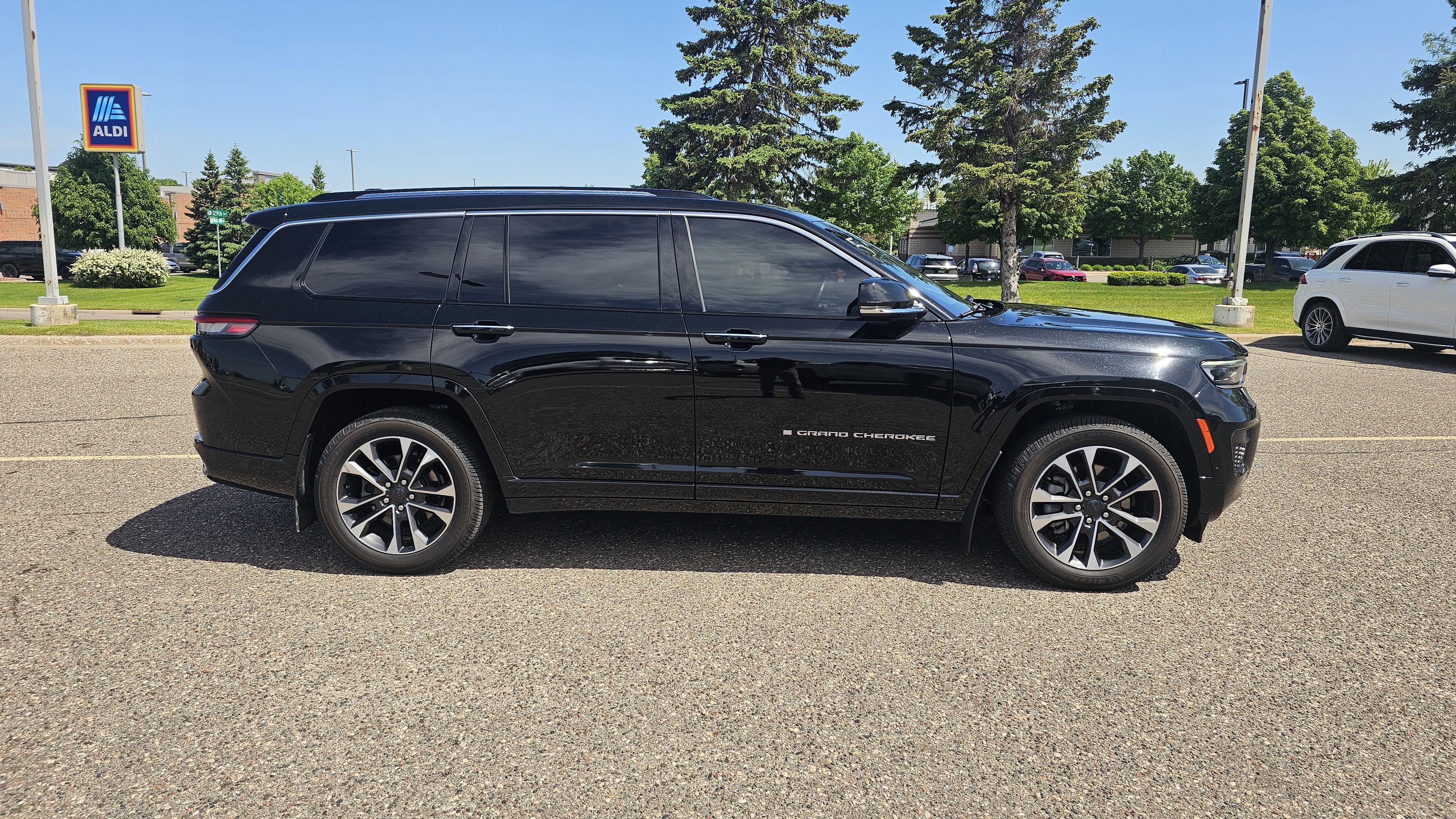 2022 Jeep Grand Cherokee L Overland