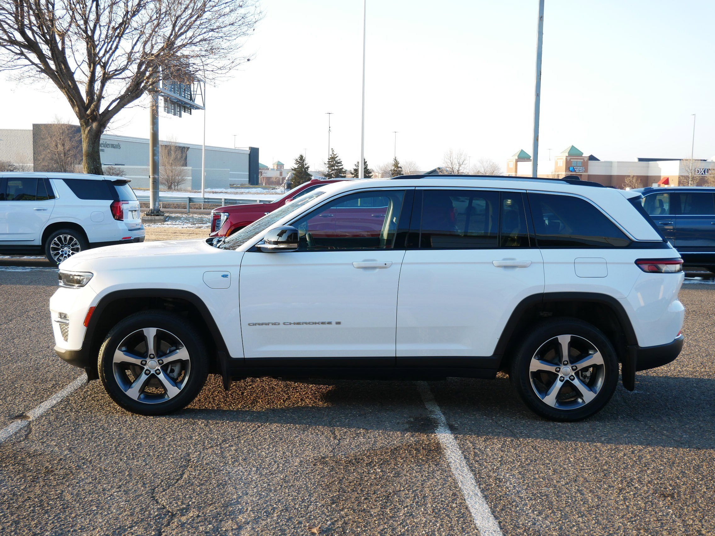 2022 Jeep Grand Cherokee 4xe 4DR 4WD