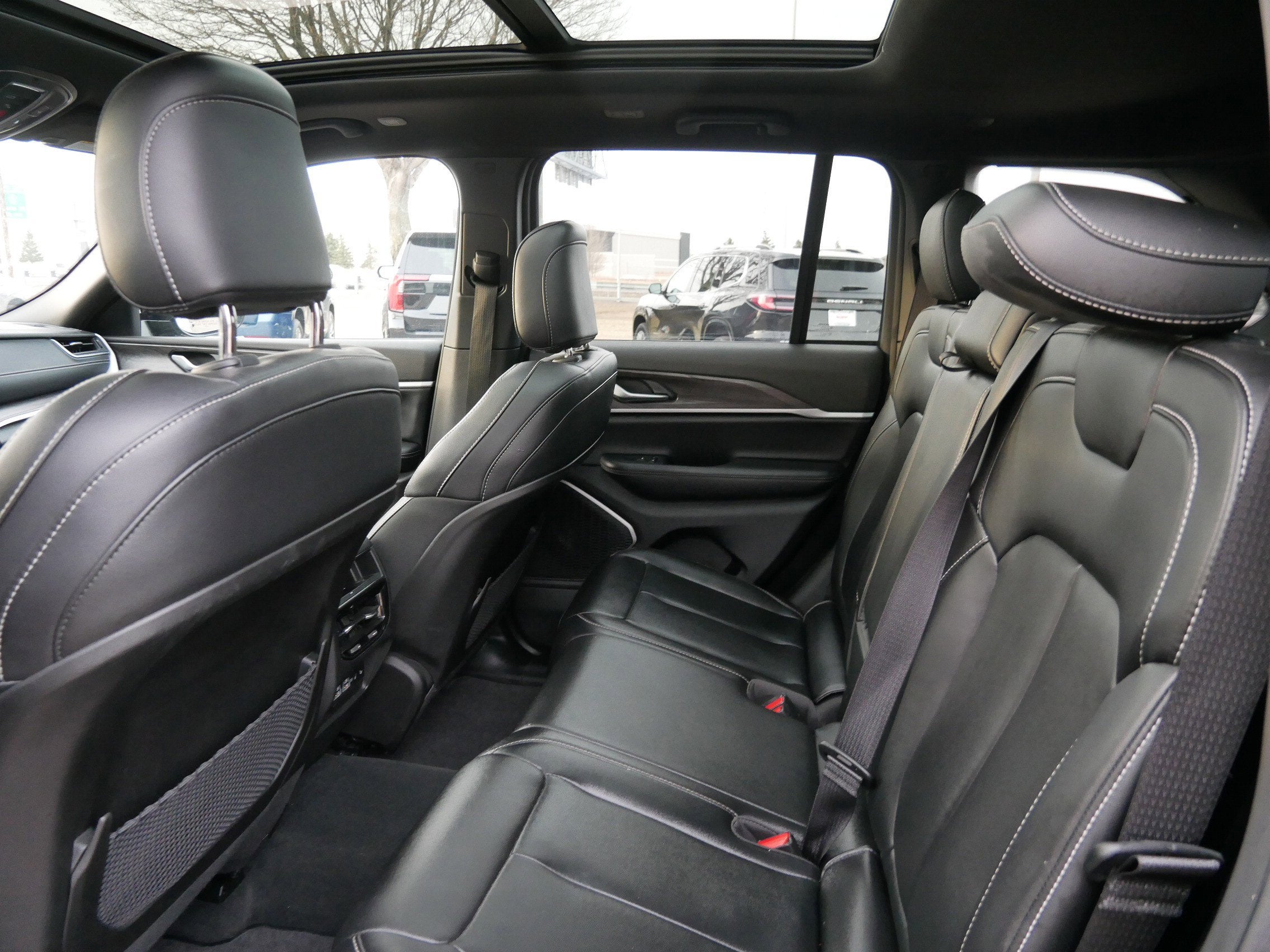 2025 Jeep Grand Cherokee 4xe 4DR 4WD