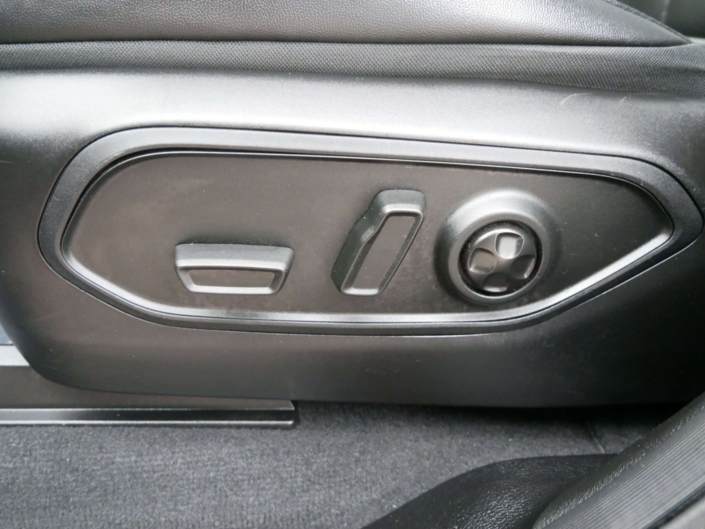 2025 Jeep Grand Cherokee 4xe 4DR 4WD