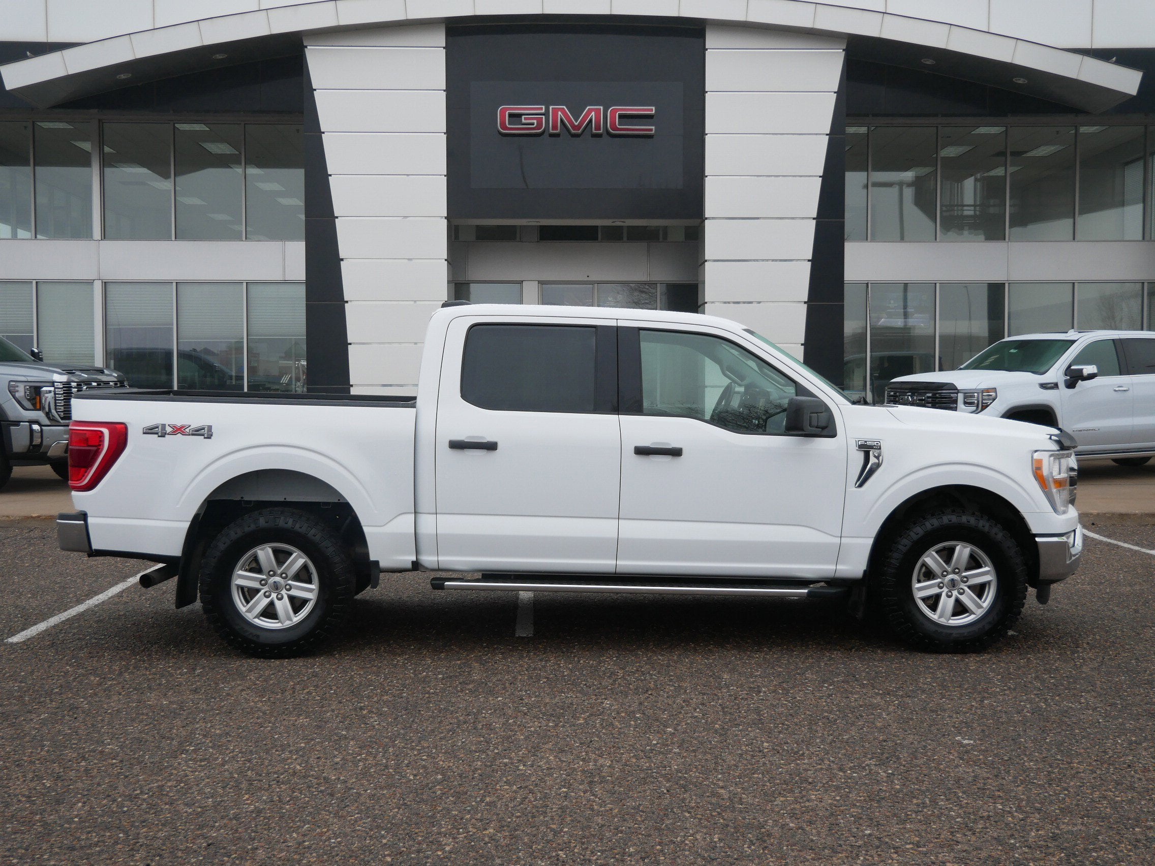 Used 2022 Ford F-150 XLT with VIN 1FTFW1E88NFB49760 for sale in Minneapolis, Minnesota