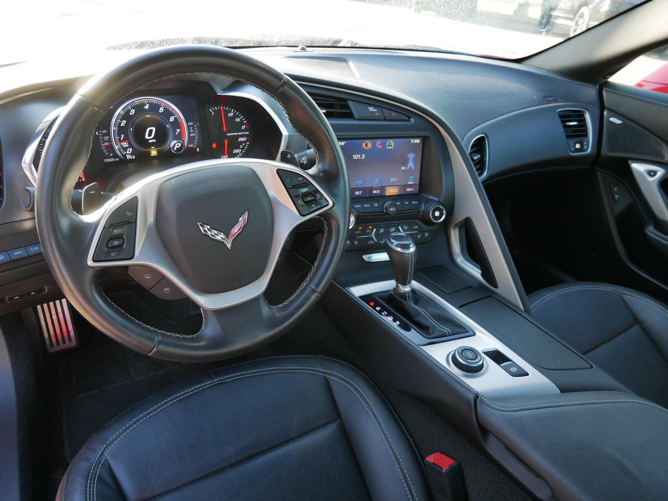 2015 Chevrolet Corvette Stingray Z51 2LT