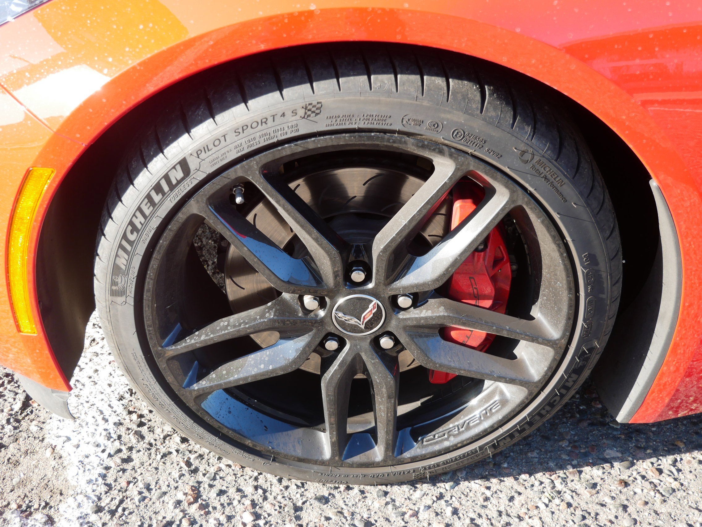 2015 Chevrolet Corvette Stingray Z51 2LT