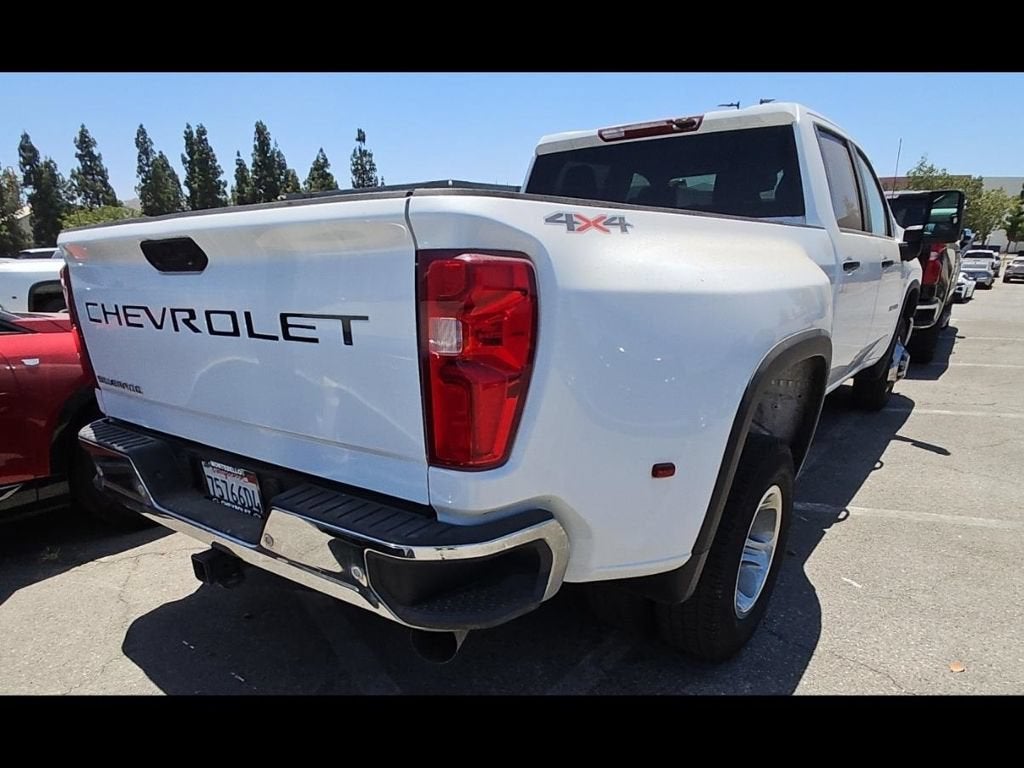 2025 Chevrolet Silverado 3500 HD WT DRW