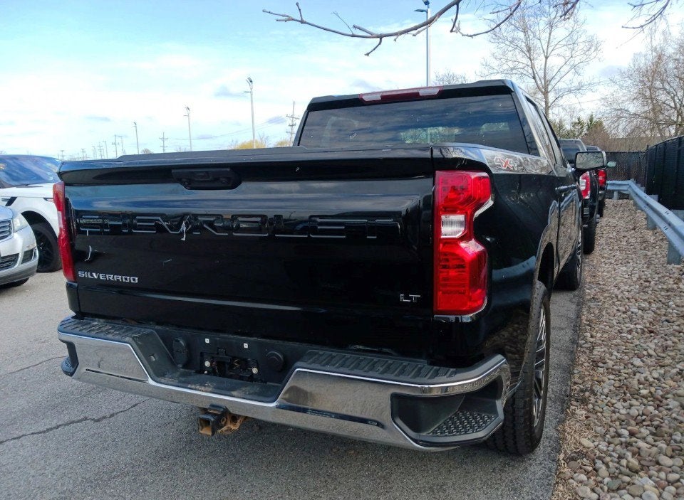 2022 Chevrolet Silverado 1500 LT (2FL)