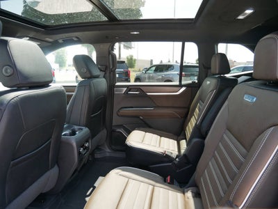 2027 GMC Acadia Denali Ultimate