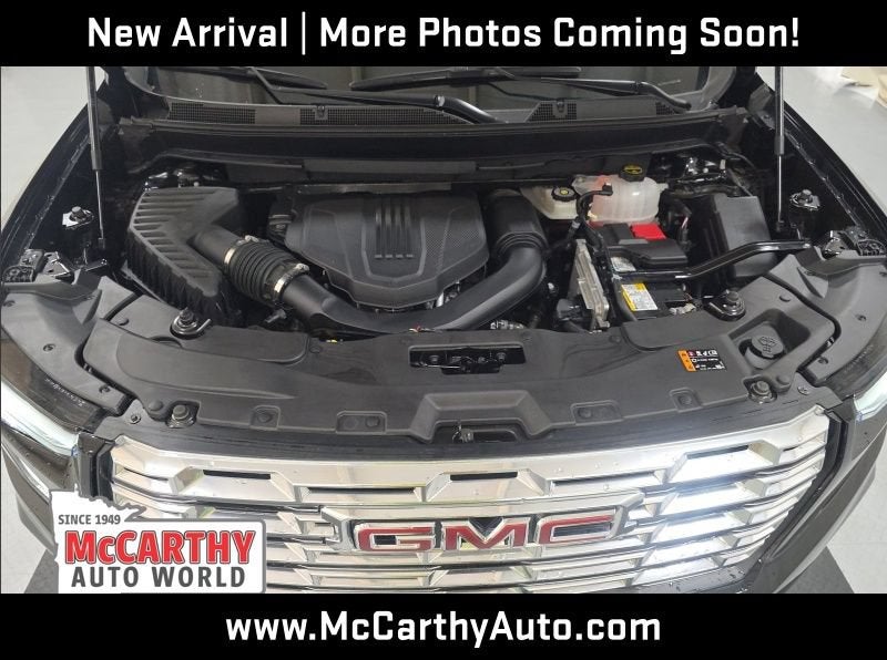 2025 GMC Acadia Denali