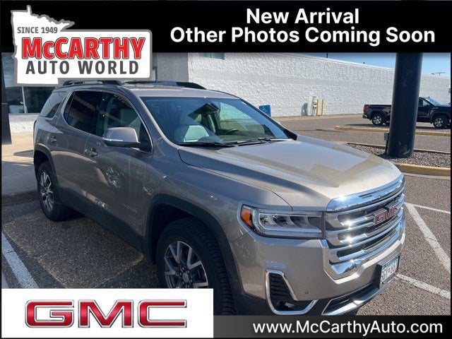 2022 GMC Acadia SLT