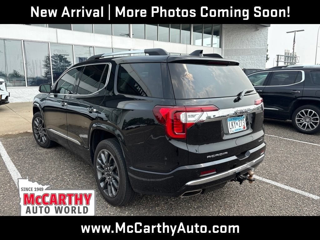 2023 GMC Acadia Denali