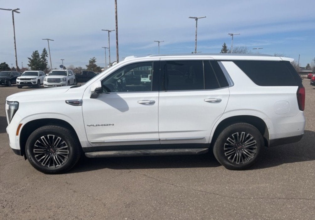 2025 GMC Yukon Elevation