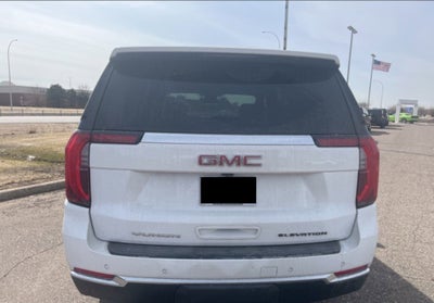 2025 GMC Yukon Elevation