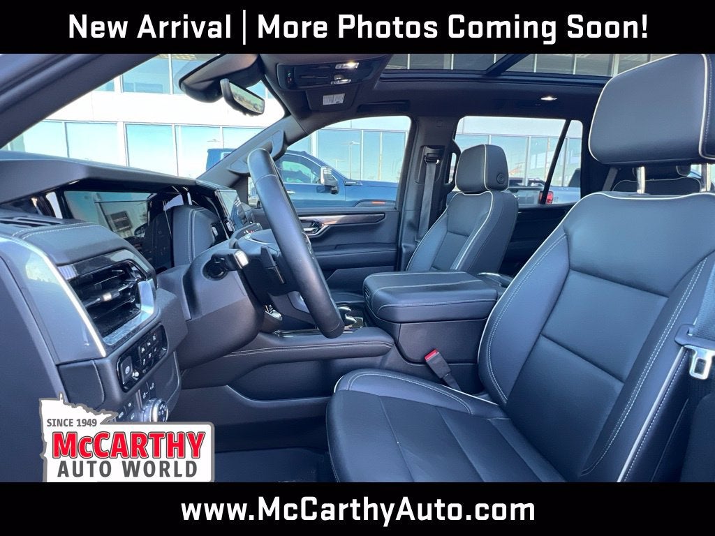 2025 GMC Yukon Elevation