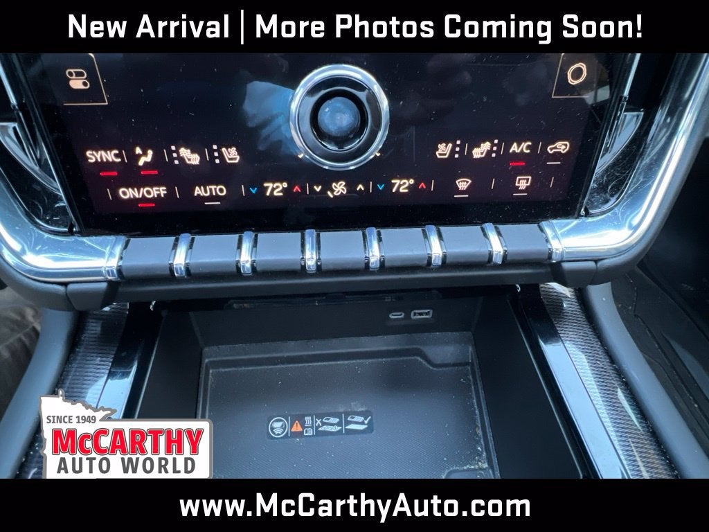 2025 GMC Yukon Elevation