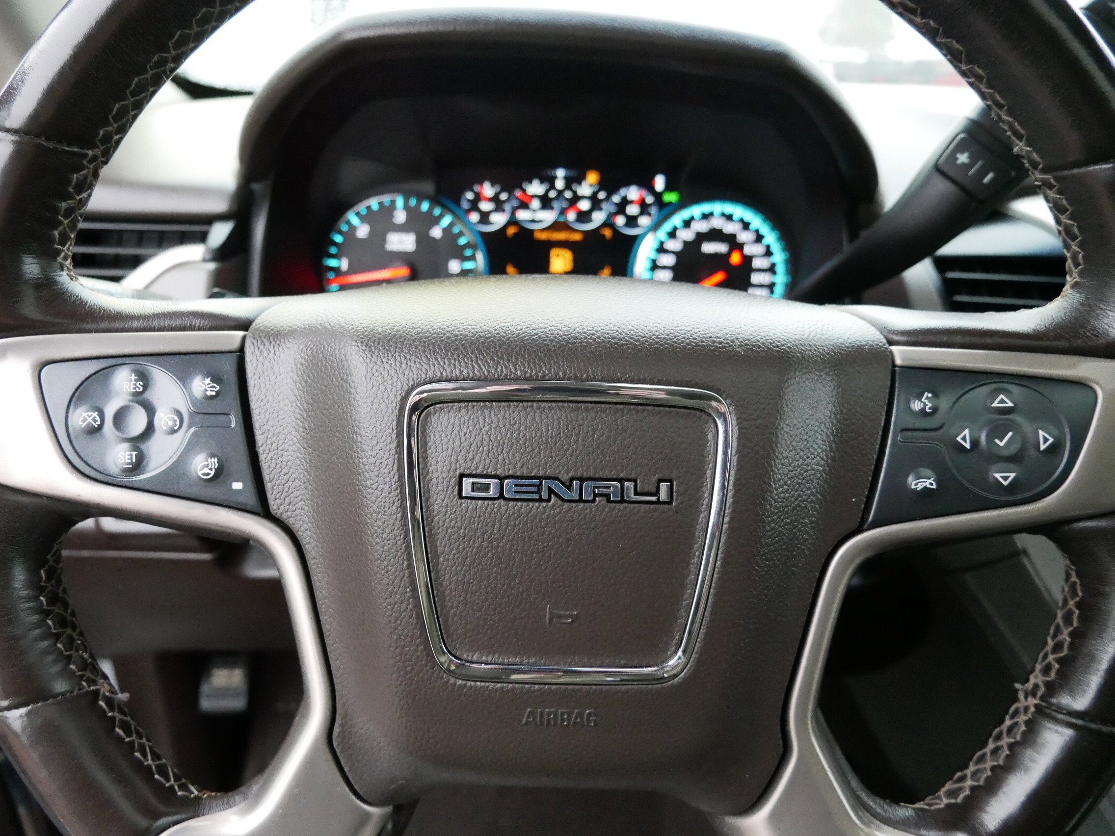 2019 GMC Yukon Denali