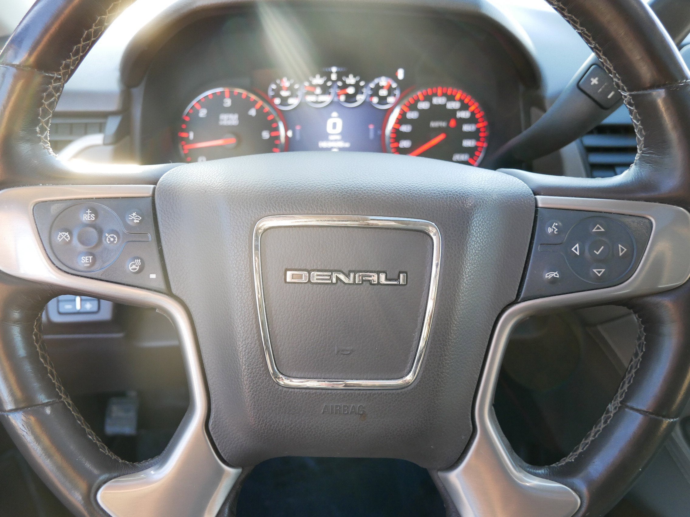 2016 GMC Yukon Denali