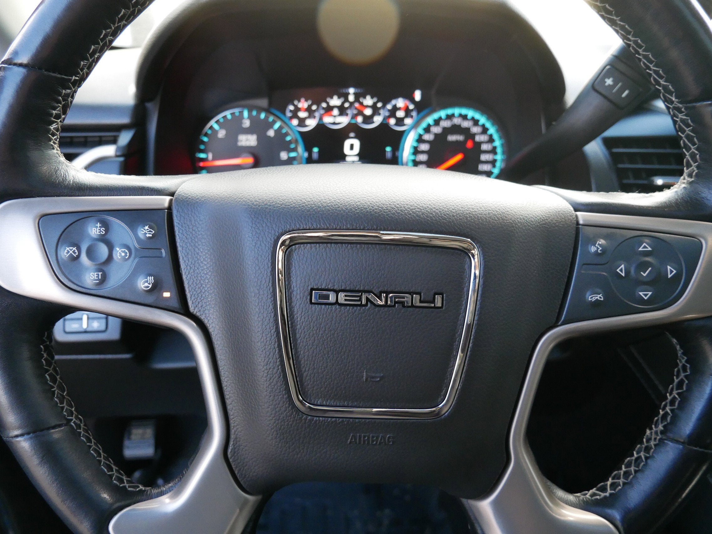 2019 GMC Yukon Denali