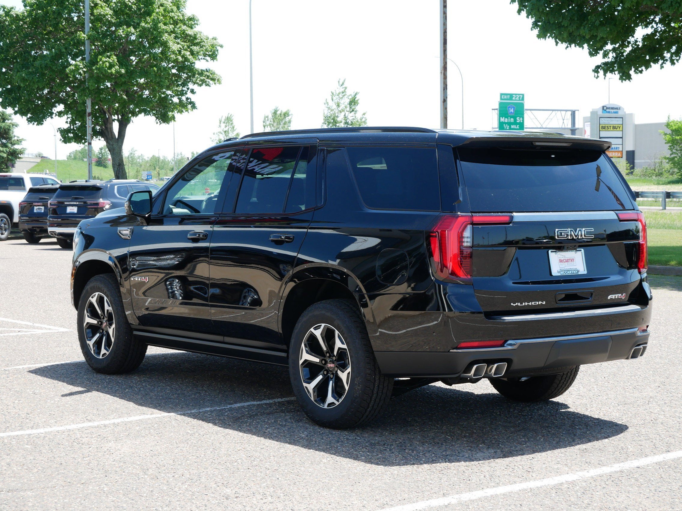 2026 GMC Yukon AT4