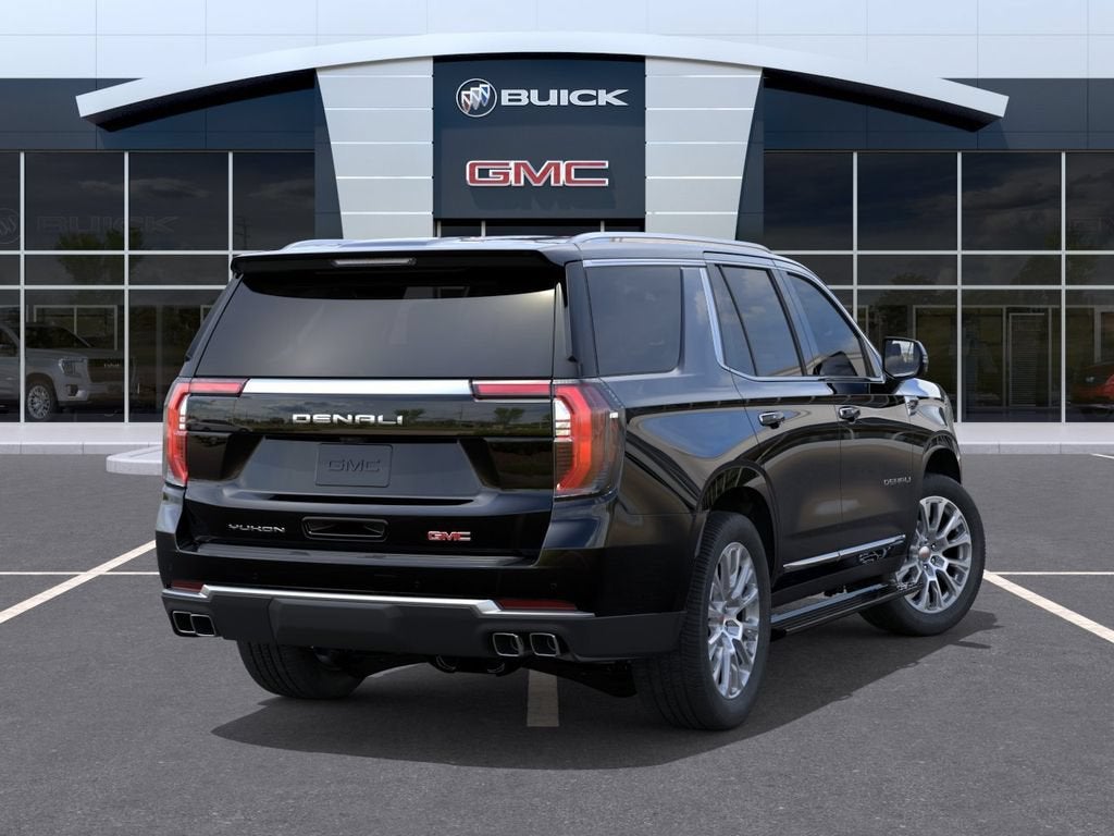 2026 GMC Yukon Denali - Photo 4