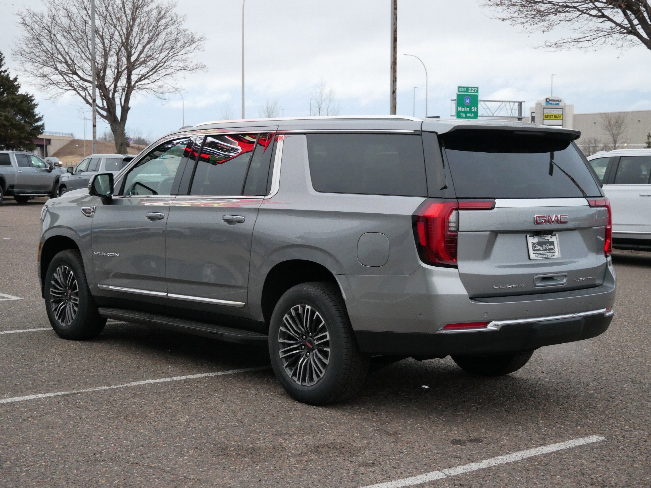 2026 GMC Yukon XL Elevation