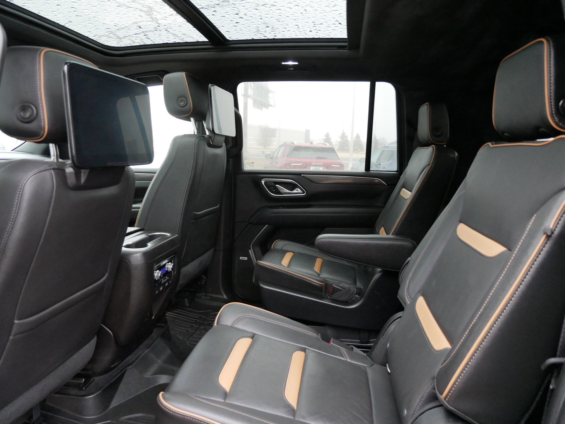 2021 GMC Yukon XL AT4