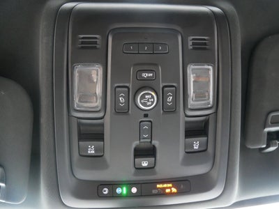 2021 GMC Yukon XL AT4