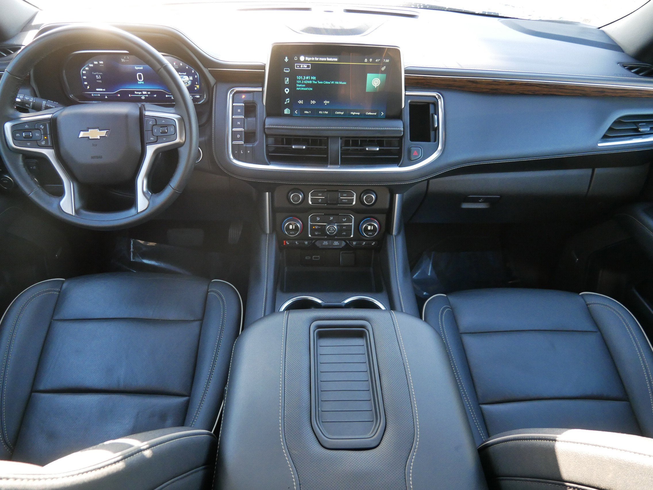 2023 Chevrolet Suburban Premier