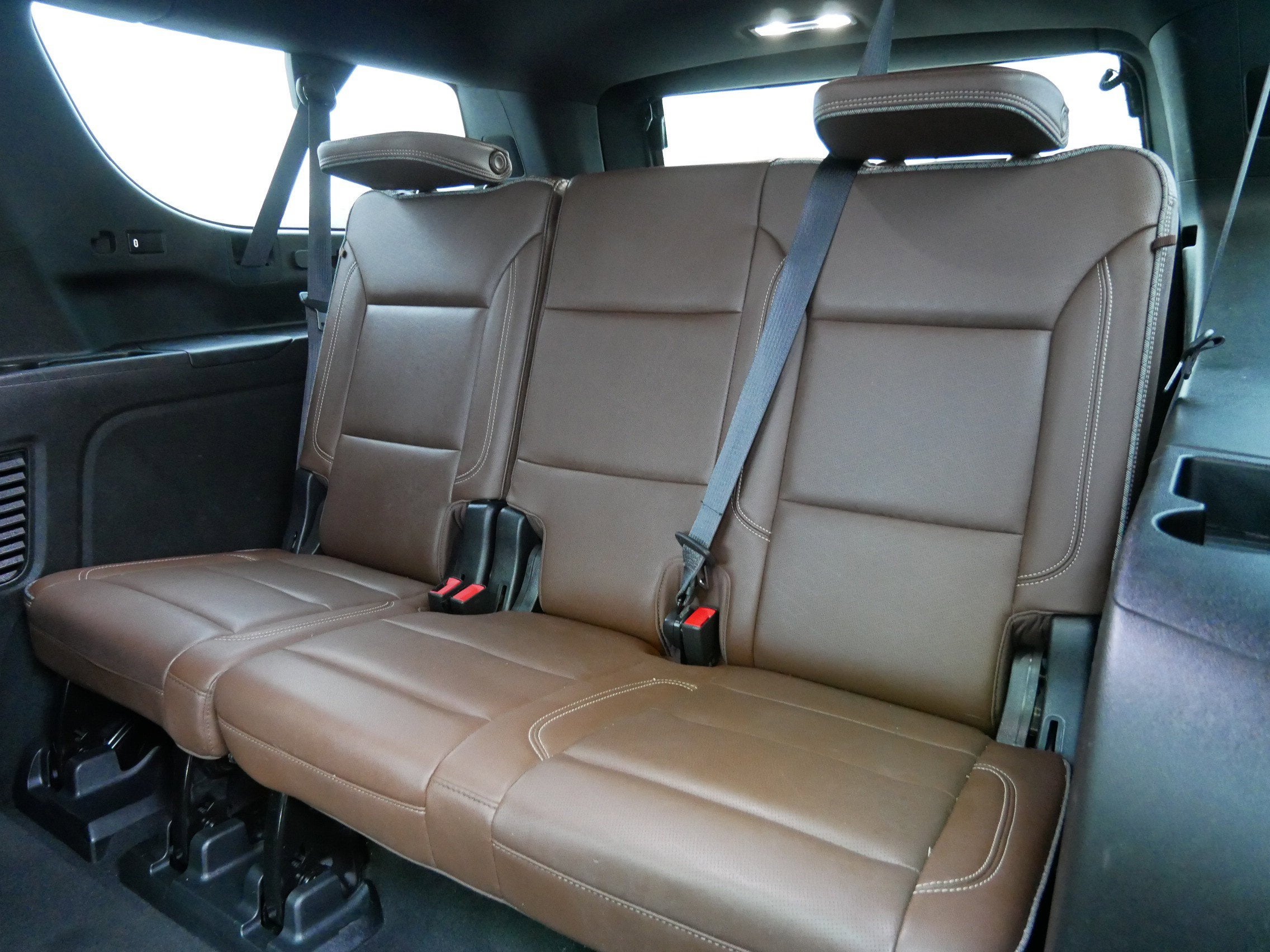 2021 Chevrolet Suburban High Country