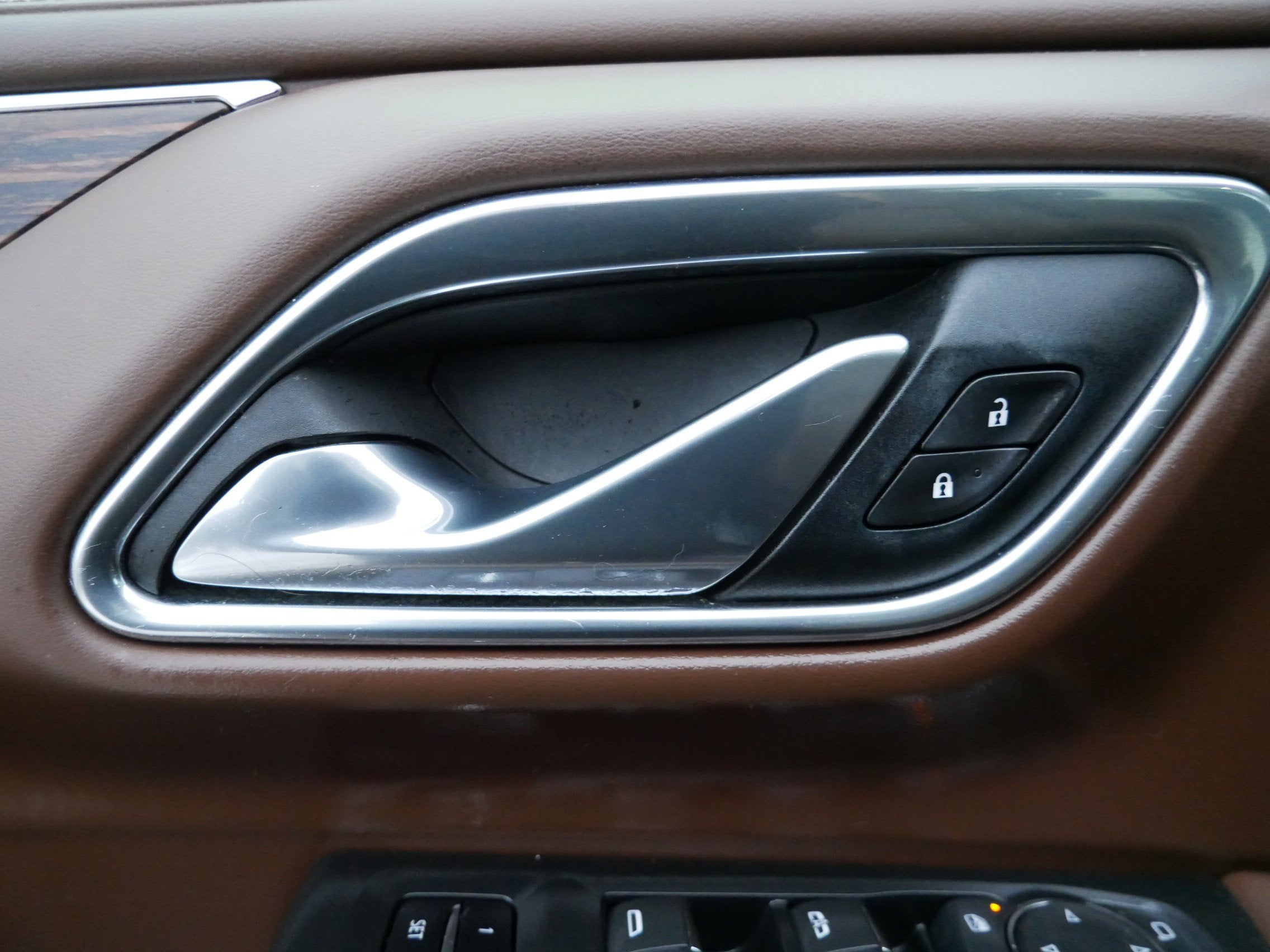 2021 Chevrolet Suburban High Country