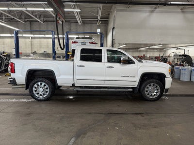 2018 GMC Sierra 2500 HD Denali