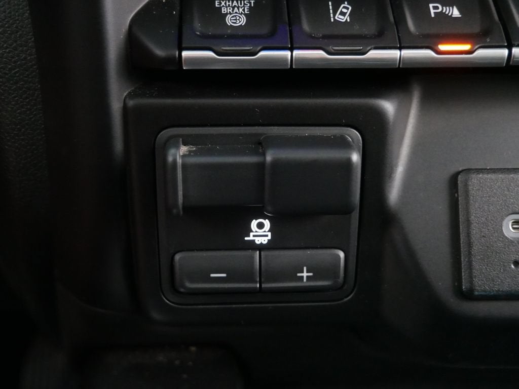 2023 GMC Sierra 3500 HD Denali