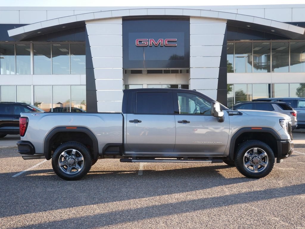 Used 2025 GMC Sierra 3500HD SLT with VIN 1GT4UUE7XSF219082 for sale in Minneapolis, Minnesota