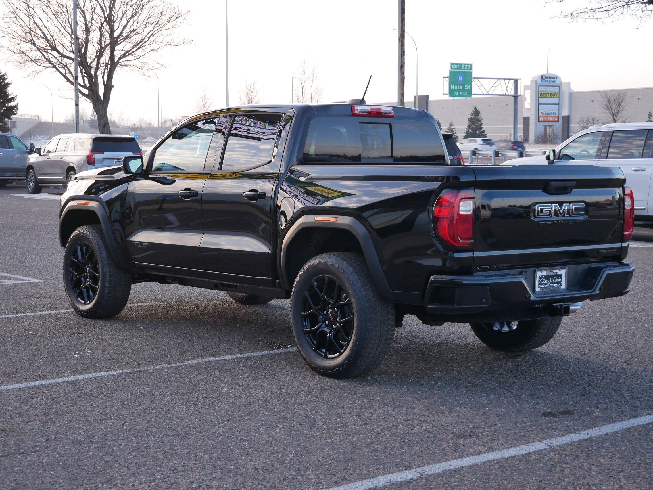 2026 GMC Canyon Elevation