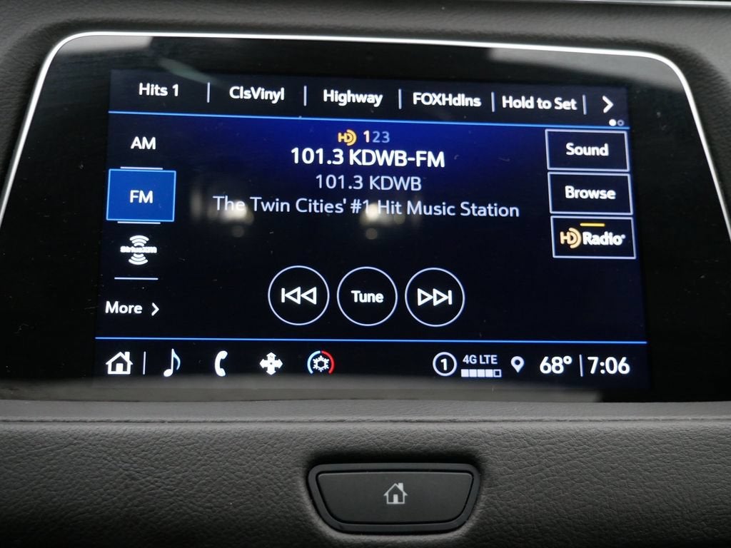 2023 Cadillac XT4 AWD Sport