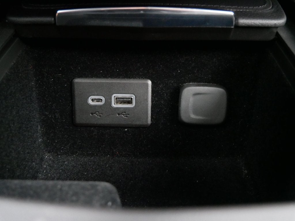 2023 Cadillac XT4 AWD Sport