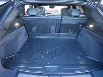 2024 Cadillac LYRIQ Luxury 1