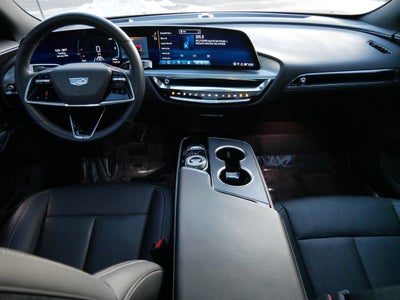 2024 Cadillac LYRIQ Luxury 1