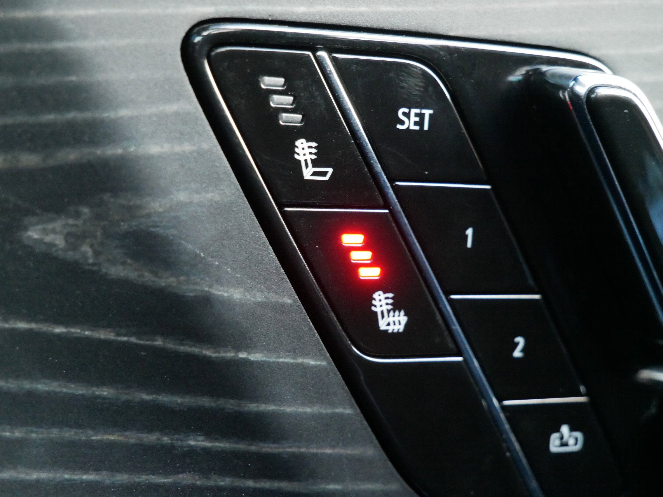 2024 Cadillac LYRIQ Luxury 1