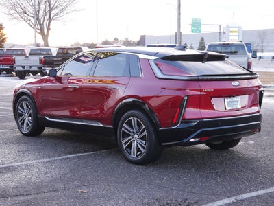 2024 Cadillac LYRIQ Luxury 1