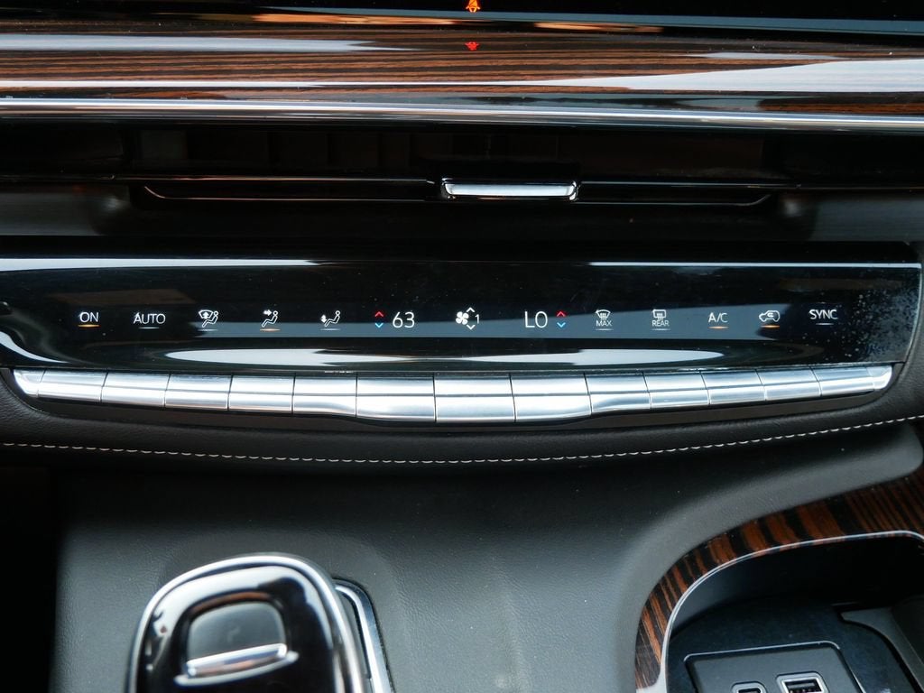 2023 Cadillac Escalade Premium Luxury