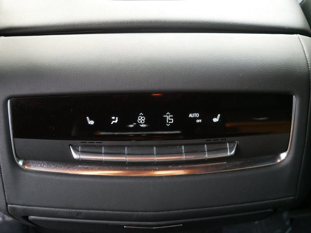 2024 Cadillac Escalade ESV Luxury