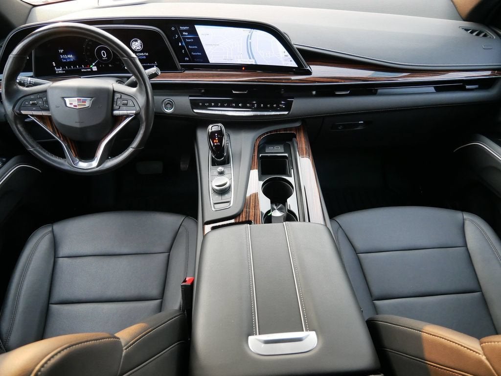 2024 Cadillac Escalade ESV Luxury