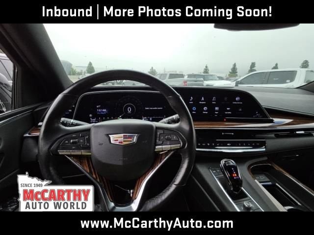 2024 Cadillac Escalade ESV Luxury