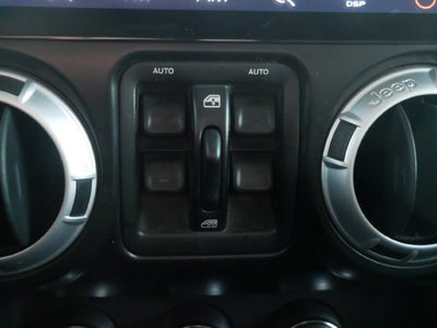 2011 Jeep Wrangler Unlimited Sahara