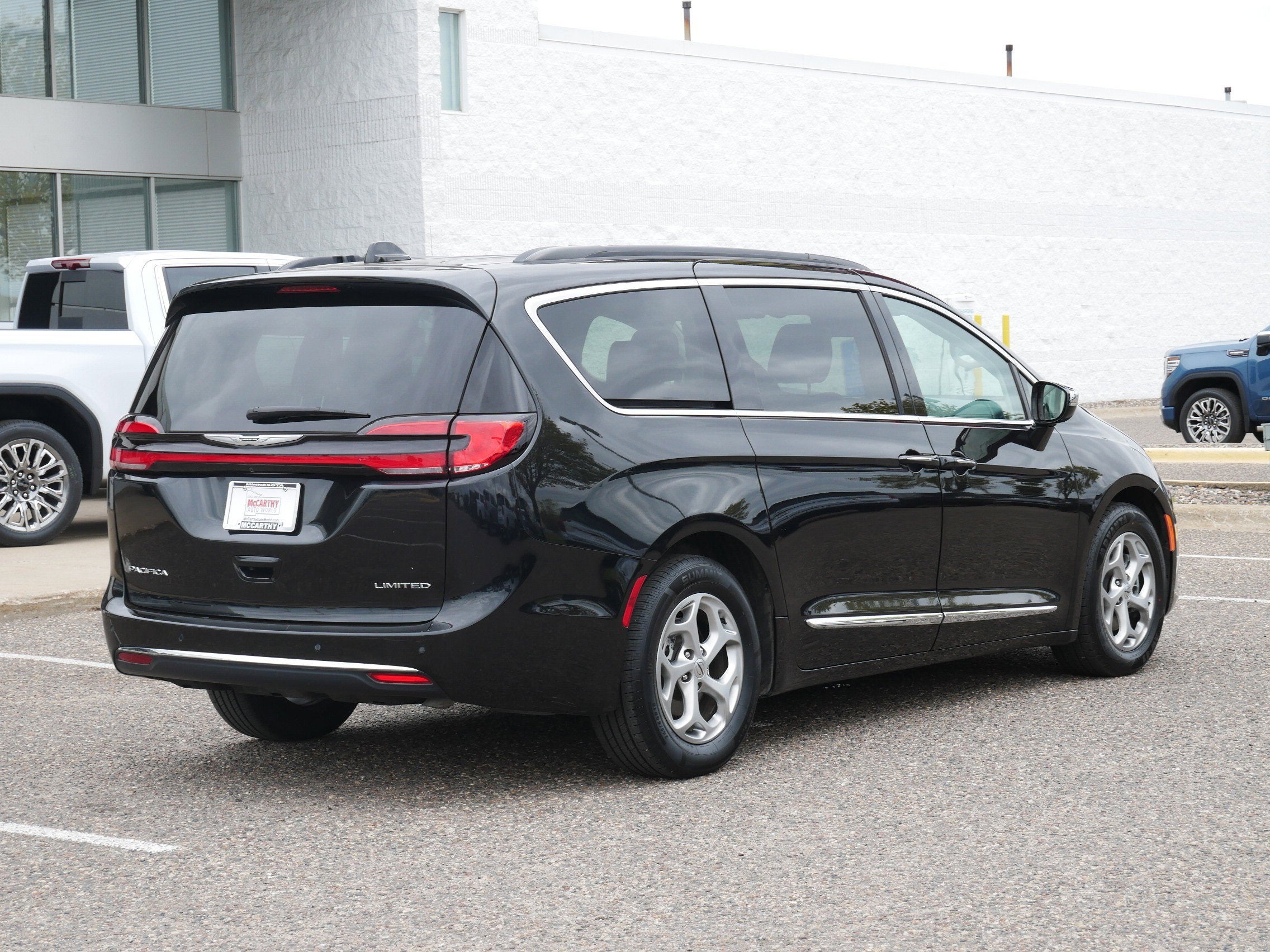 2023 Chrysler Pacifica Limited