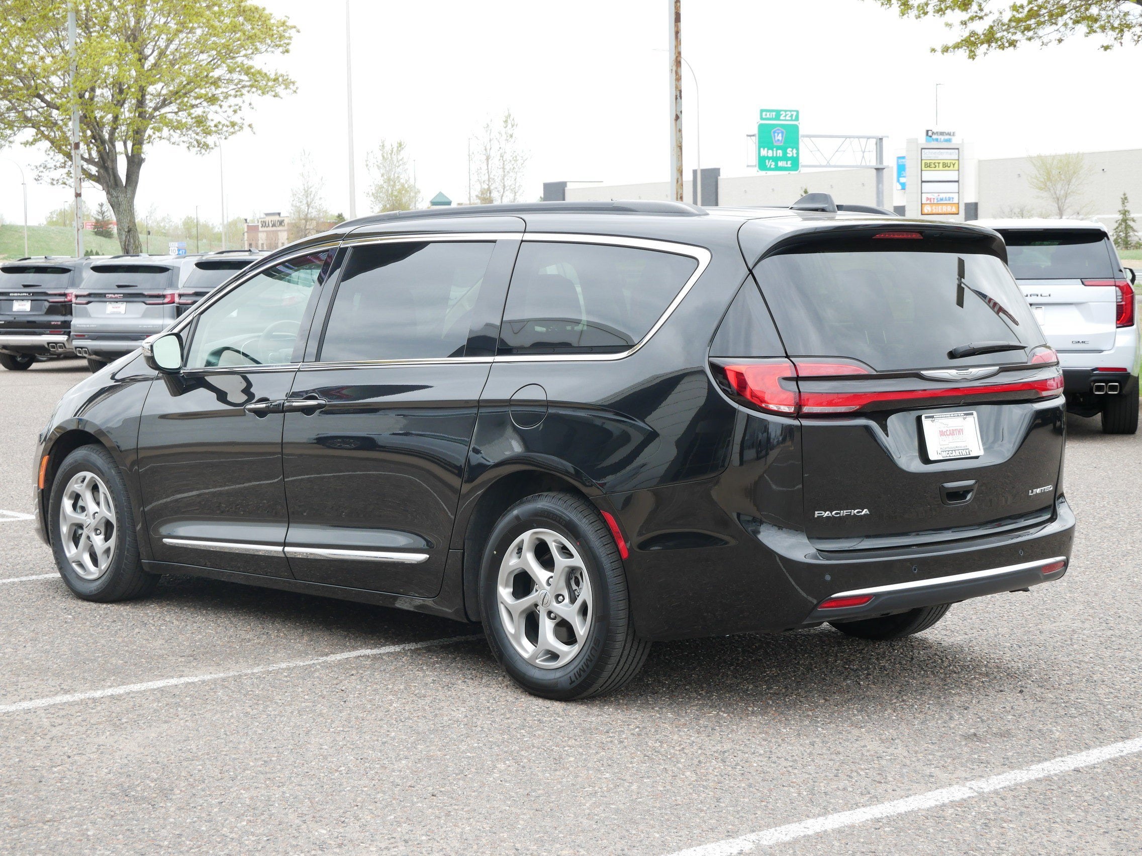 2023 Chrysler Pacifica Limited