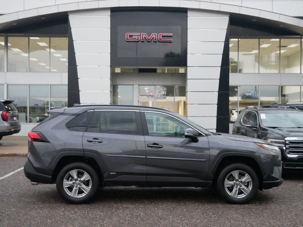 2024 Toyota RAV4 Hybrid LE